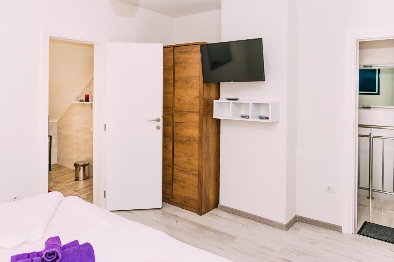 Apartmani Markesic Ramsko Jezero Prozor Bagian luar foto