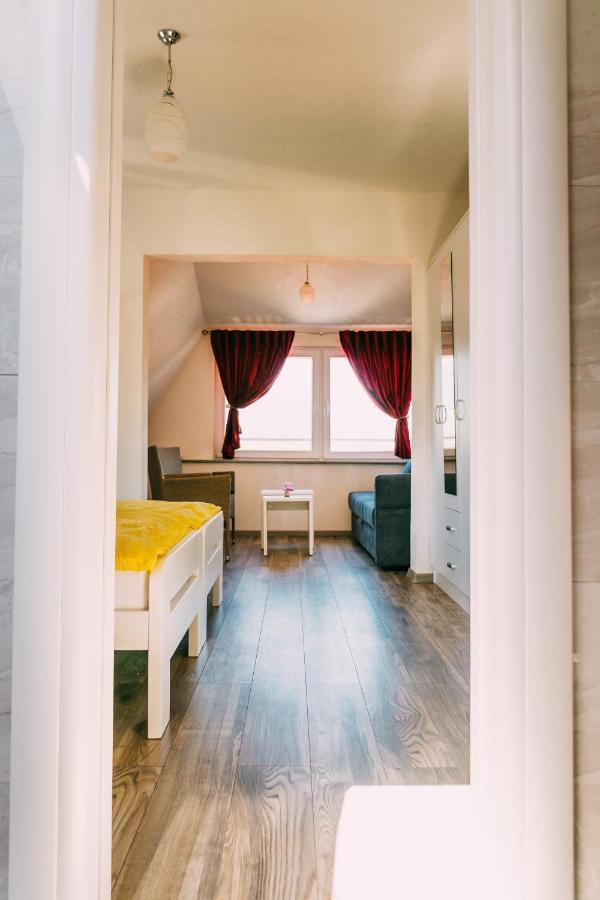 Apartmani Markesic Ramsko Jezero Prozor Bagian luar foto